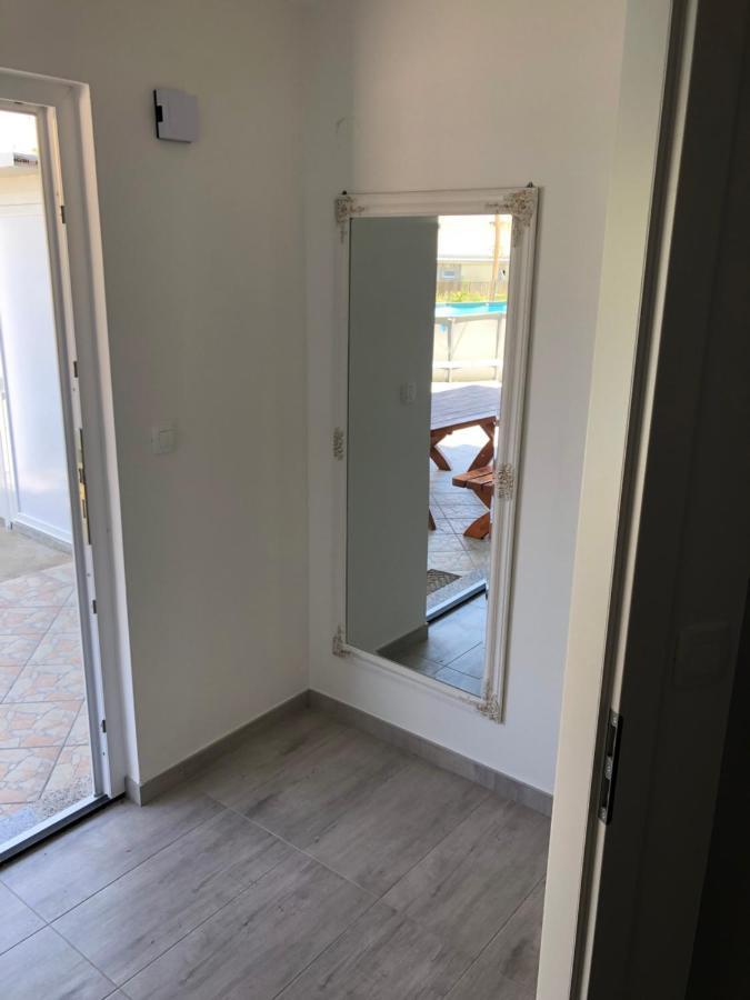 Apartments Mateo Бибине Екстериор снимка