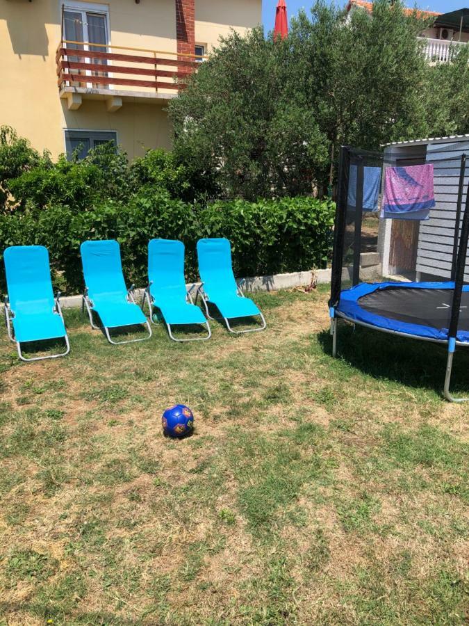 Apartments Mateo Бибине Екстериор снимка